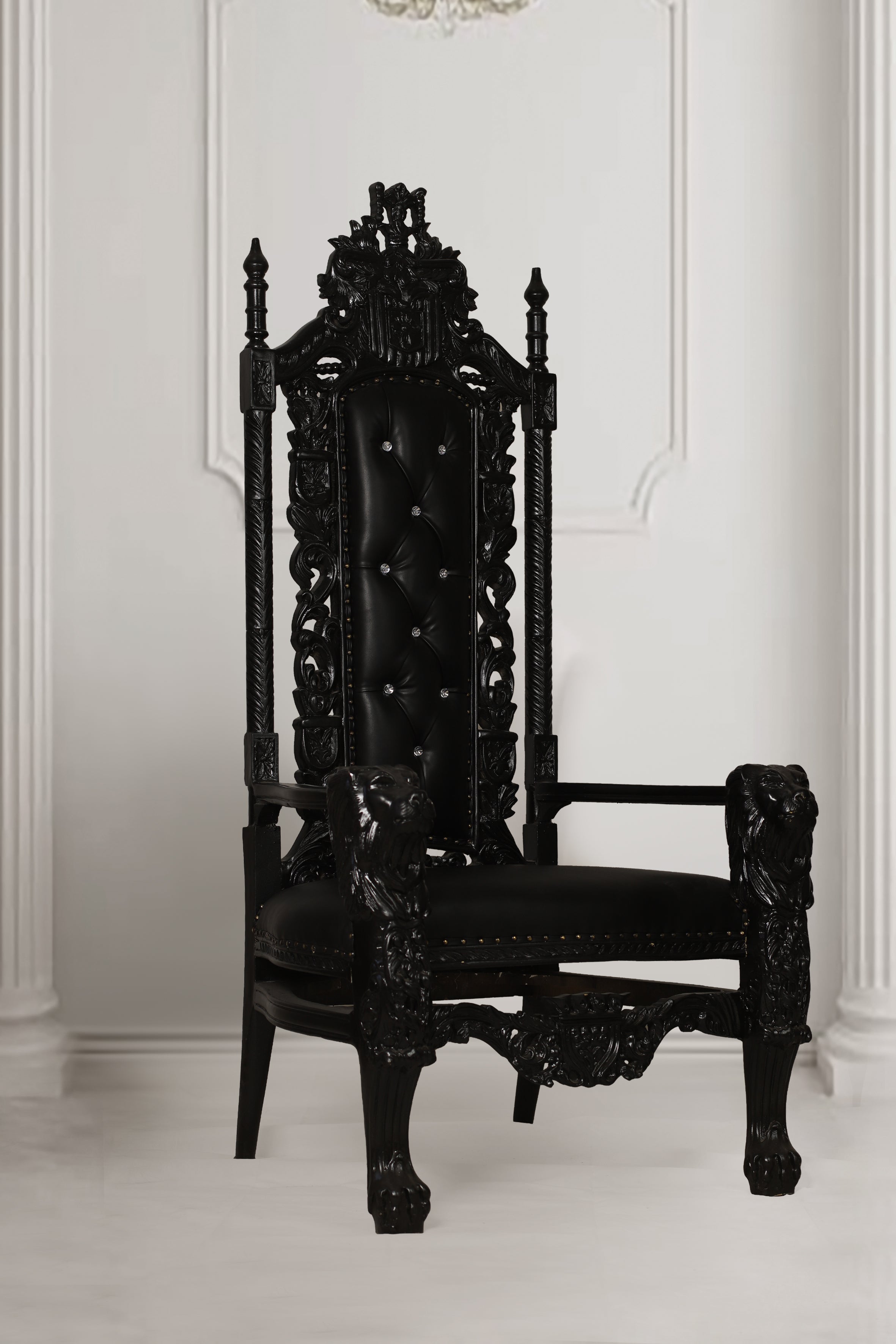 Black Lion Throne Chair